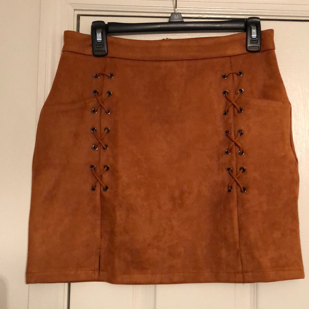 NEVER WORN lace up pencil skirt